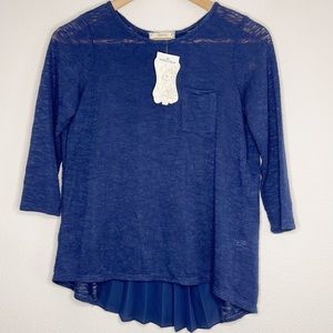 Soprano  accordion back blouse L